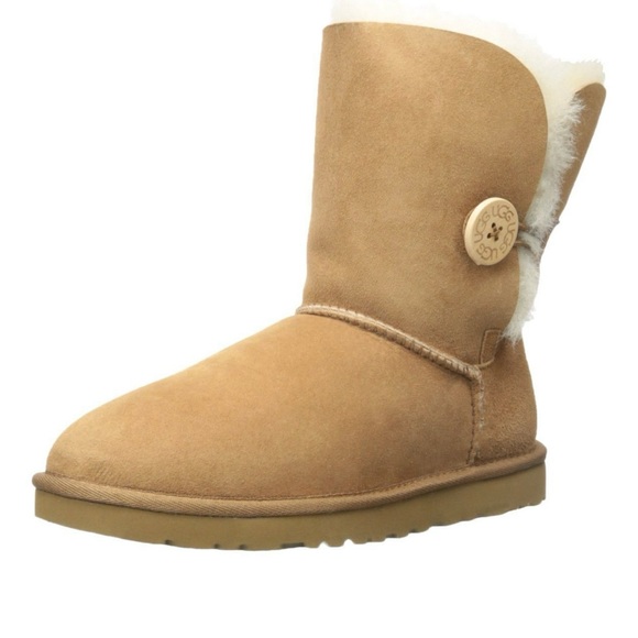 Ugg Pre-Owned Women's Bailey Button I| Sand Boots size 7 - Picture 9 of 9